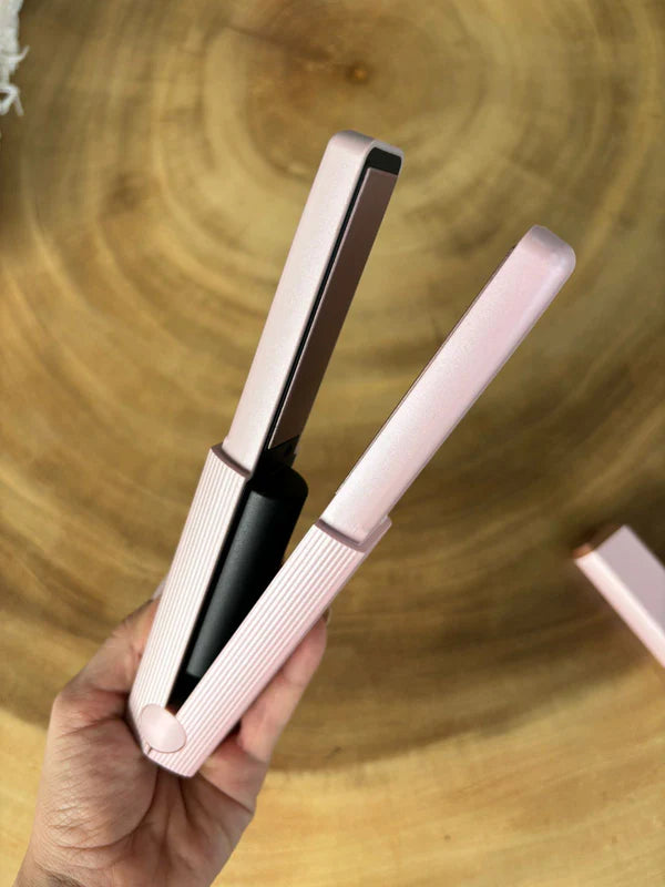 Mini Plancha Viajera para el cabello Recargable