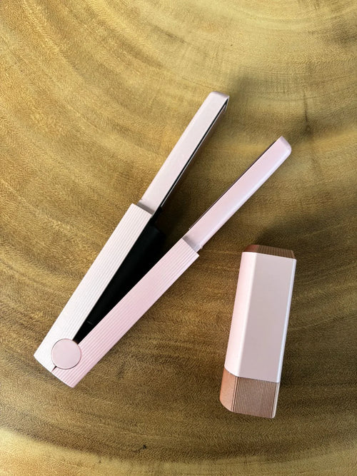 Mini Plancha Viajera para el cabello Recargable