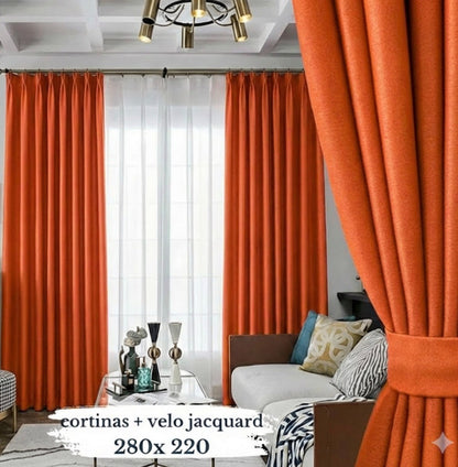 cortina blackout (oscuridad total)